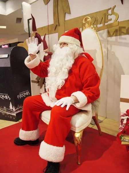 Foto 9 - Un cohete, Pap&aacute; Noel, los Reyes Magos y talleres creativos para disfrutar de la Navidad en El...