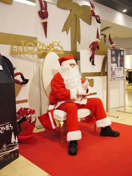 Foto 5 - Un cohete, Pap&aacute; Noel, los Reyes Magos y talleres creativos para disfrutar de la Navidad en El...