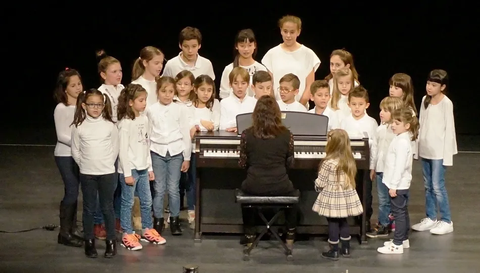 Una de las actuaciones de este concierto de Navidad en Villares de la Reina