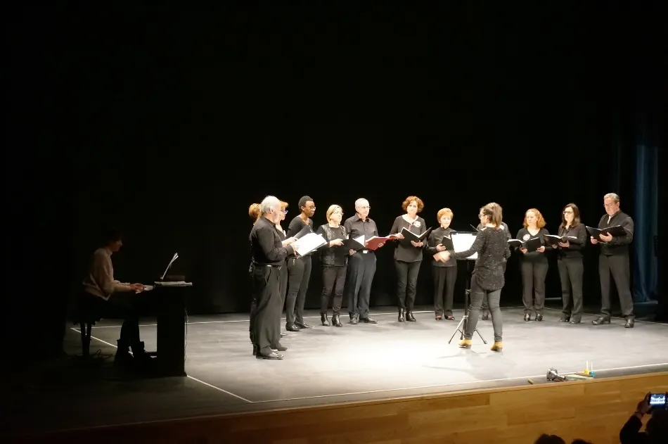 Foto 5 - Atractivo recital de la Escuela Municipal de M&uacute;sica de Villares de la Reina