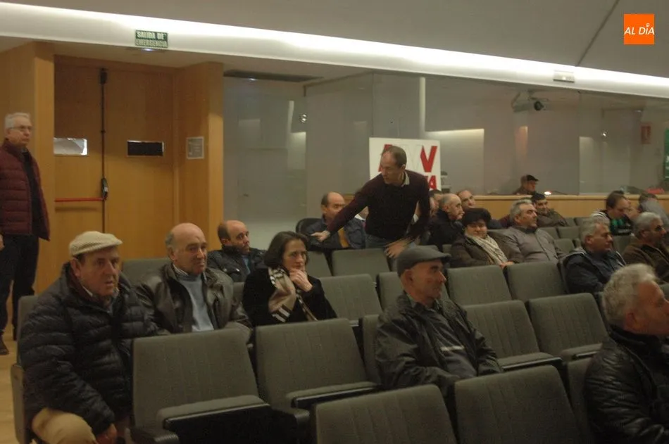 Foto 3 - Ganaderos de la zona de Vitigudino piden mayor flexibilidad en el sistema de saneamientos  