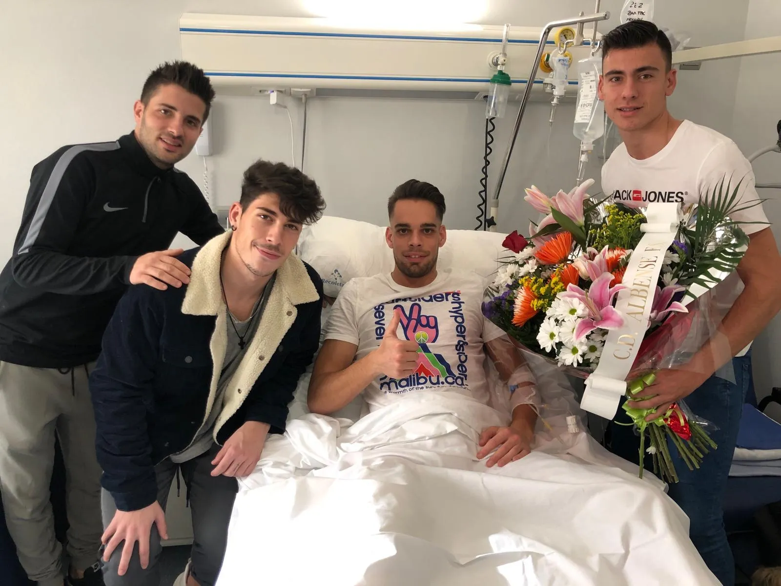 Alejandro Sierro es operado satisfactoriamente del ligamento cruzado de la rodilla