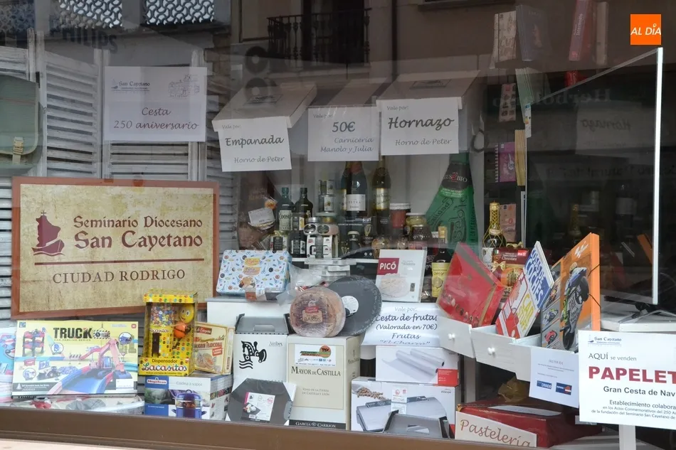 El Seminario pondrá en juego el sábado una macrocesta navideña valorada en 1.500€  