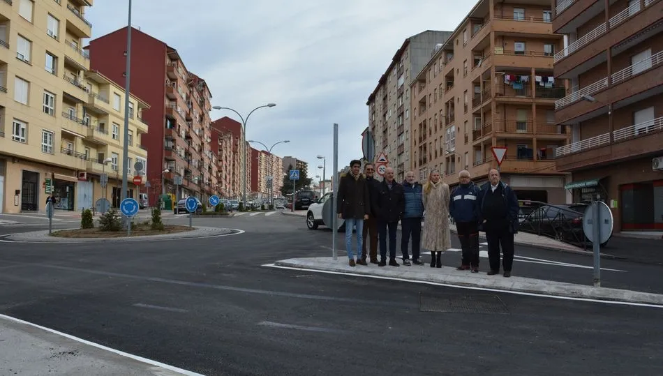 Glorieta de la calle Recreo que da acceso a la calle Tejedores