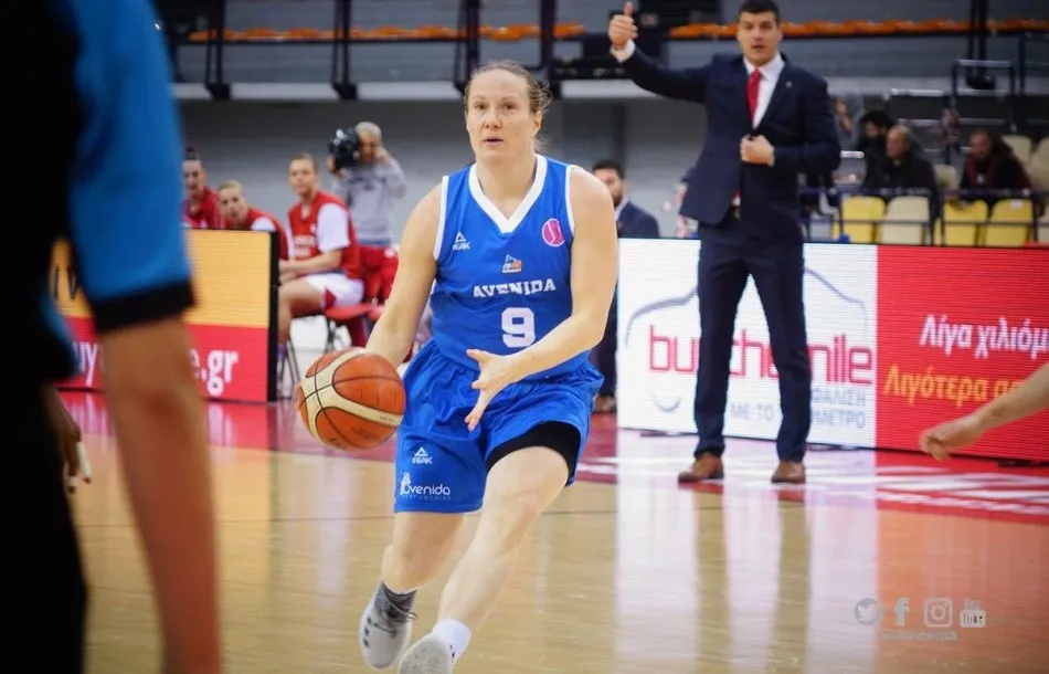 Foto 3 - Elonu tumba al Olympiacos con una canasta sobre la bocina (68-69)