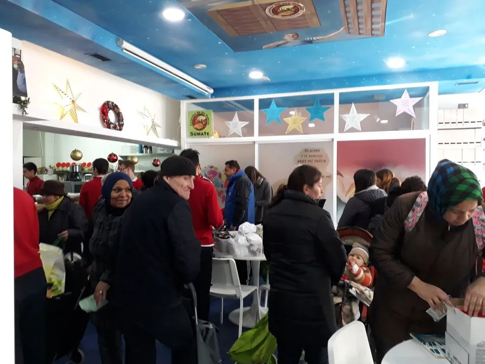 Foto 7 - El colegio Padres Trinitarios colabora en el Comedor de los Pobres de Salamanca  