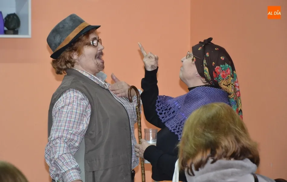 Amanecer se va de vacaciones de Navidad tras una tarde repleta de carcajadas  