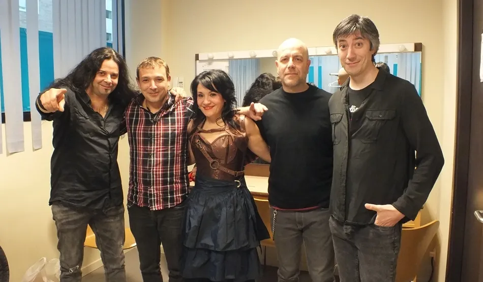 Foto 4 - Lleno en el concierto de Back to the Covers junto a la Banda Municipal de M&uacute;sica de Pinto  