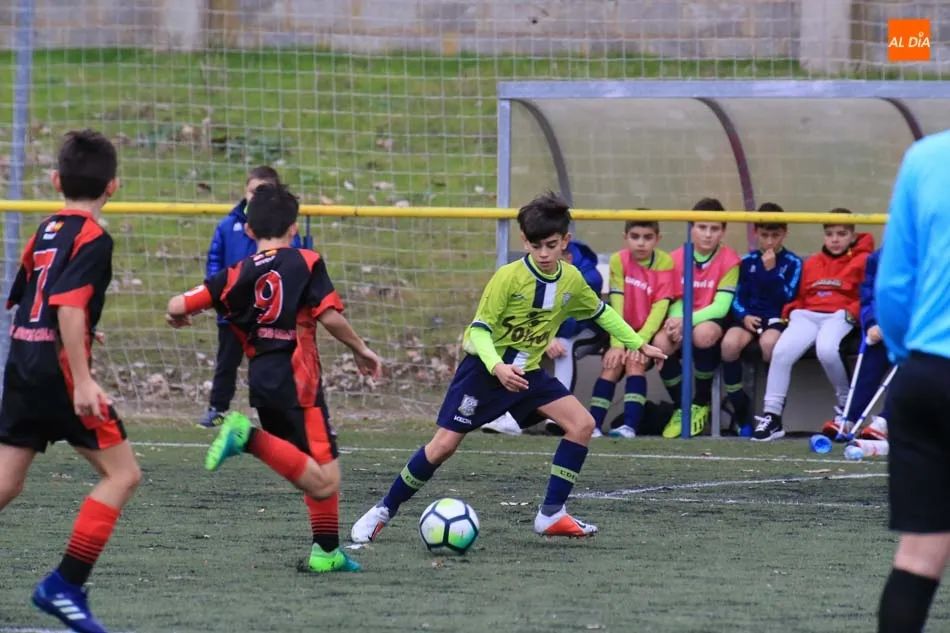 El fútbol base de Salamanca no para del todo por Navidad