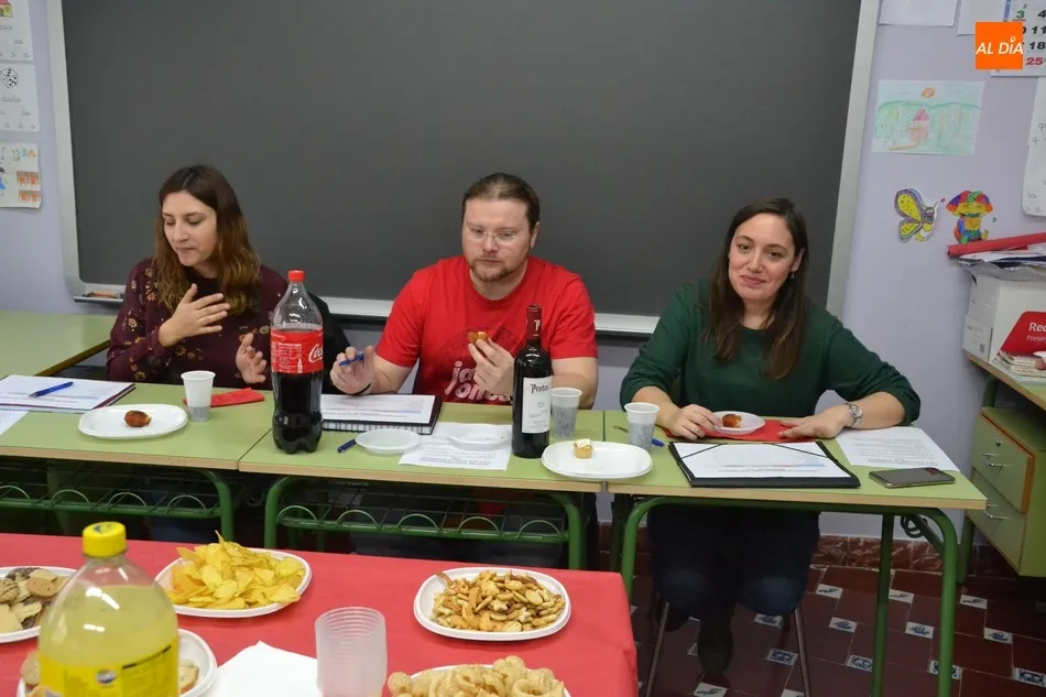Foto 8 - La Escuela de Adultos remata el trimestre con su habitual jornada de convivencia  