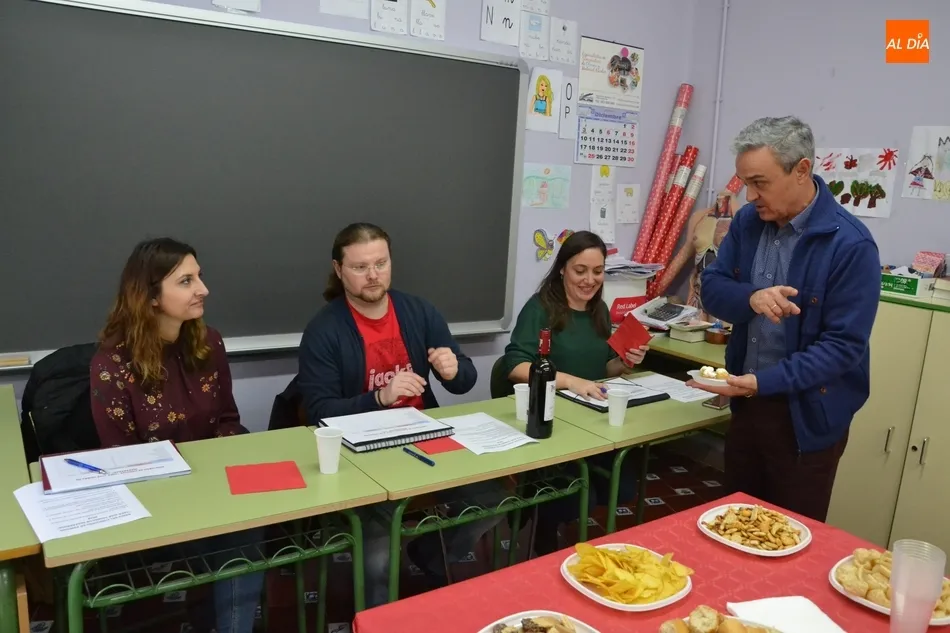 Foto 9 - La Escuela de Adultos remata el trimestre con su habitual jornada de convivencia  