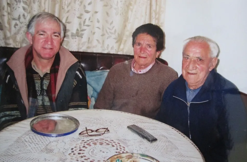 Ángel Iglesias, Rosalía Mateos y Cipriano Ovejero (Robleda, 2003)