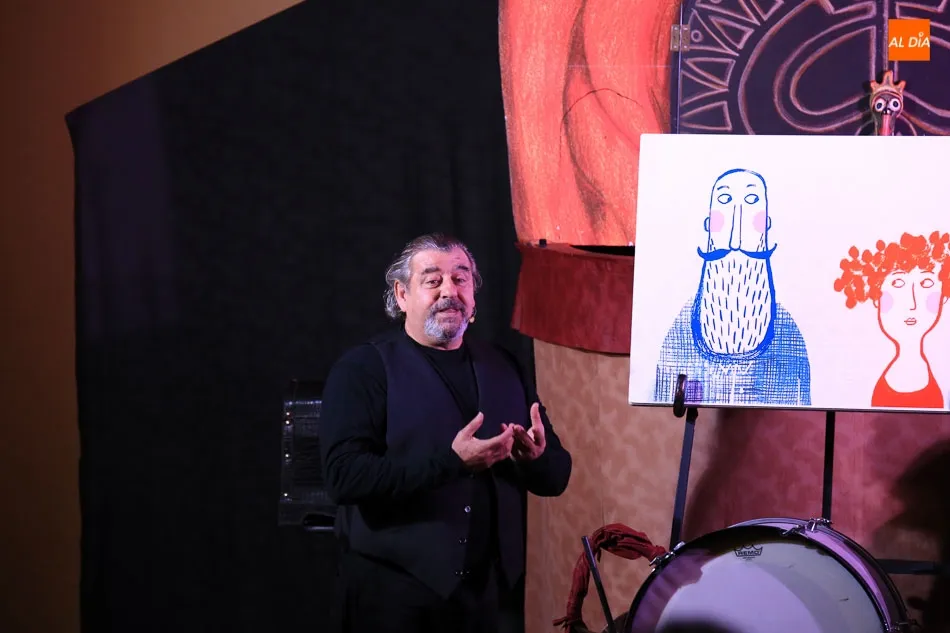 Foto 2 - La Gotera de Lazoeta pone el punto divertido con su teatro infantil &lsquo;Garbancito en la barriga del ...
