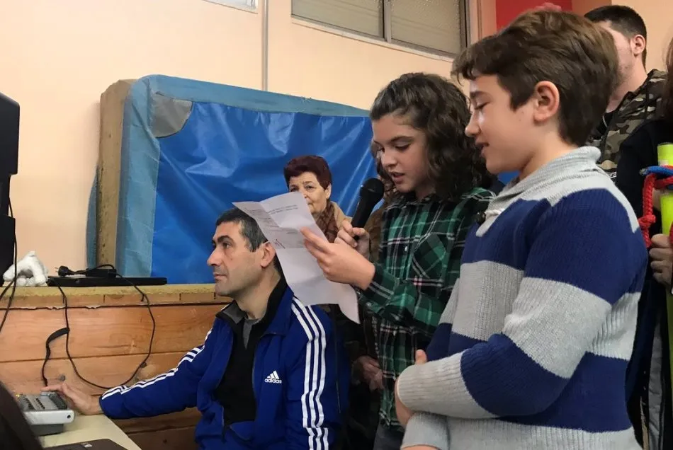 Foto 2 - El Colegio Mir&oacute;briga toma las &lsquo;12 uvas&rsquo; despu&eacute;s de mostrar los alumnos de Infantil todo su...
