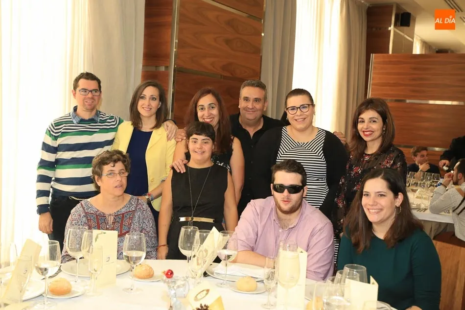 Foto 8 - Insolamis celebra una familiar comida de Navidad