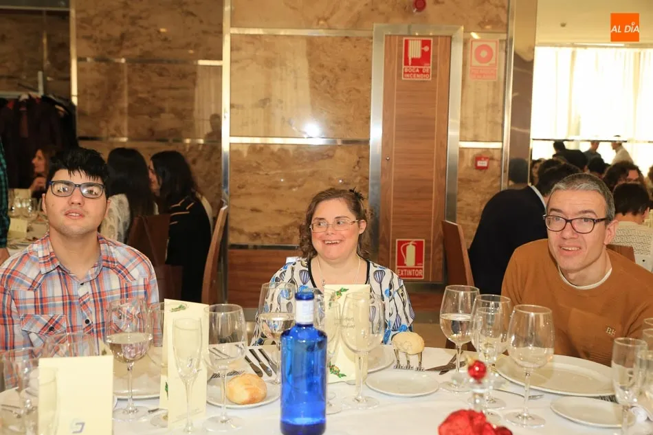 Foto 5 - Insolamis celebra una familiar comida de Navidad