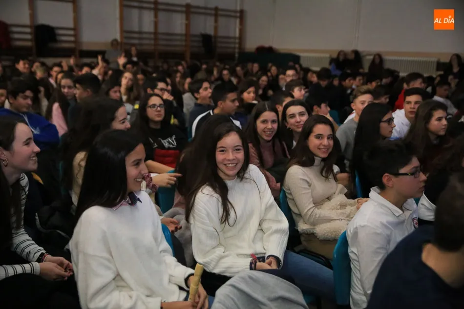 Foto 4 - Los alumnos del San Juan Bosco despiden el 2018