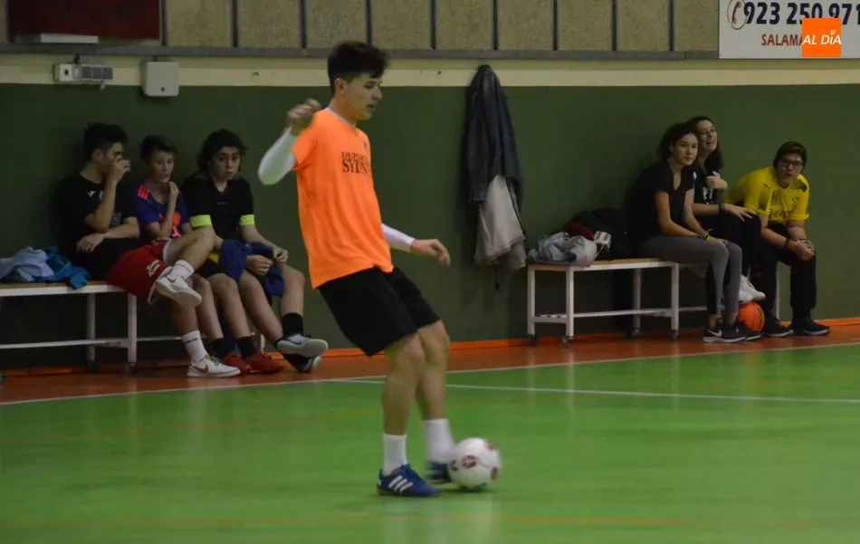 Foto 10 - El IES Fray Diego cierra el primer trimestre con m&uacute;sica y deporte  