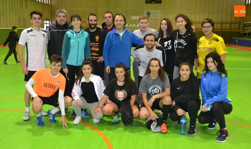 Foto 2 - El IES Fray Diego cierra el primer trimestre con m&uacute;sica y deporte  