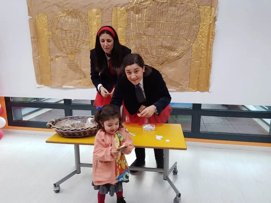 Foto 10 - &lsquo;Las ni&ntilde;as de San Ildefonso&rsquo; de la Escuela Infantil sortean sus &lsquo;moneditas de chocolate&rsquo;  