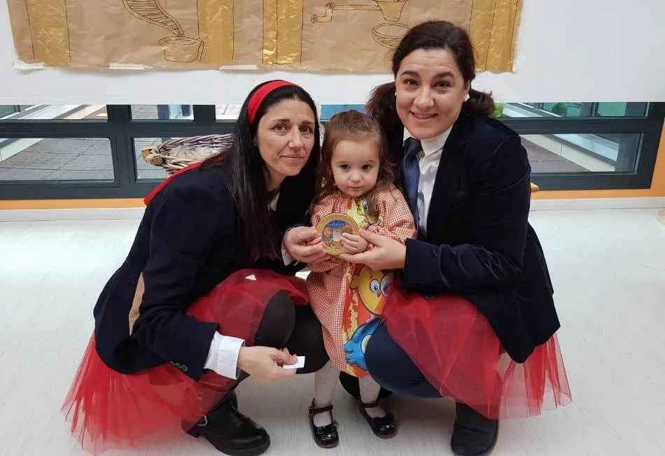 Foto 5 - &lsquo;Las ni&ntilde;as de San Ildefonso&rsquo; de la Escuela Infantil sortean sus &lsquo;moneditas de chocolate&rsquo;  