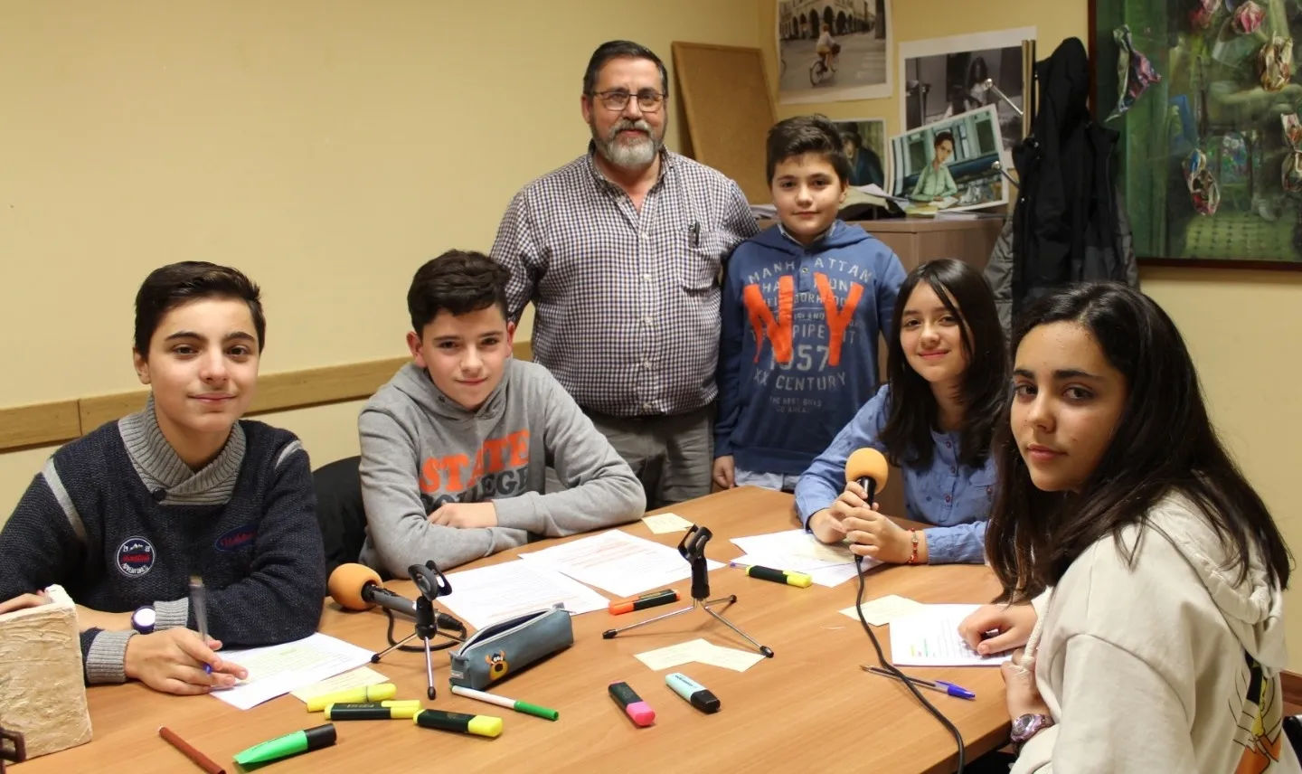 Foto 8 - Radio i despide el a&ntilde;o con una emisi&oacute;n en directo con varias entrevistas  