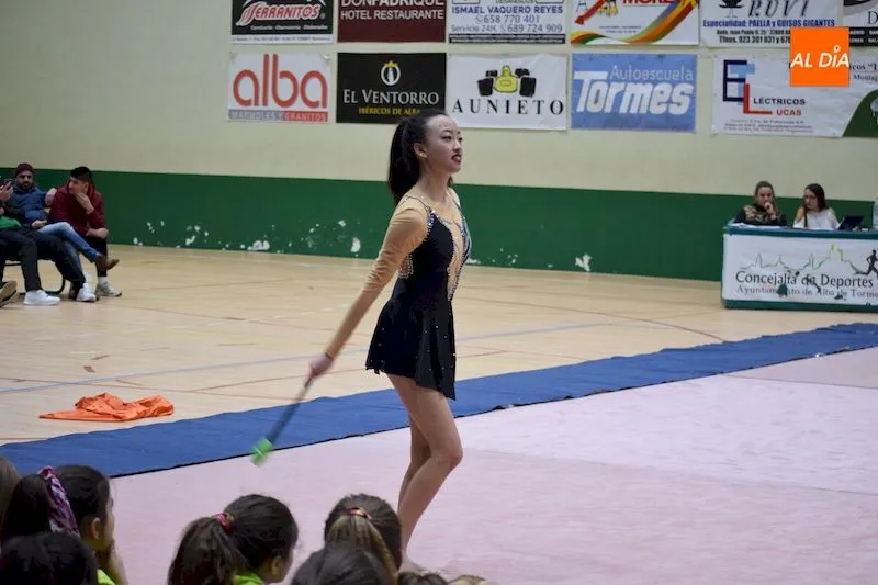 Foto 9 - Las Escuelas Piensos Dur&aacute;n Albense se presentan en la tradicional gala de Navidad