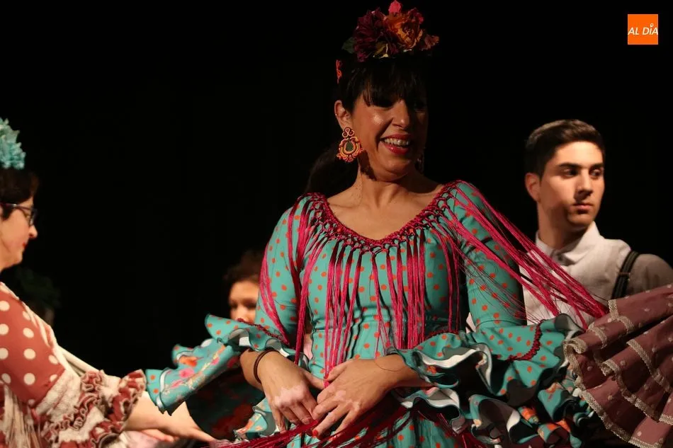 Foto 5 - La solidaridad llena el teatro con una nueva edici&oacute;n de la gala ben&eacute;fica de baile