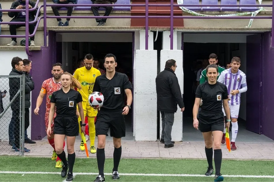 Foto 4 - Un CD Guijuelo en mala racha despide el a&ntilde;o con derrota ante el Valladolid B (2-1)