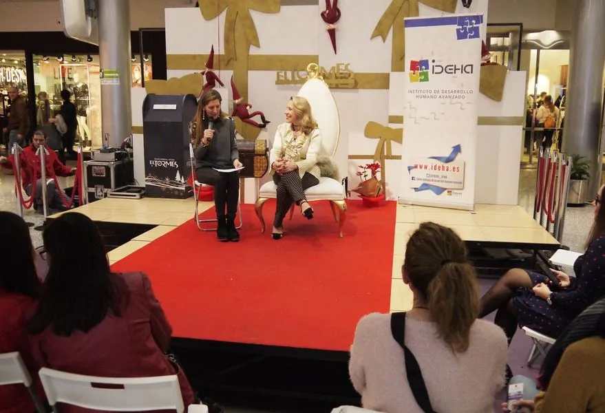 Foto 5 - Diamantina Centeno comparte las claves para aprender a disfrutar m&aacute;s y sufrir menos&nbsp;