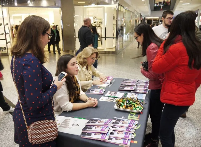 Foto 2 - Diamantina Centeno comparte las claves para aprender a disfrutar m&aacute;s y sufrir menos&nbsp;