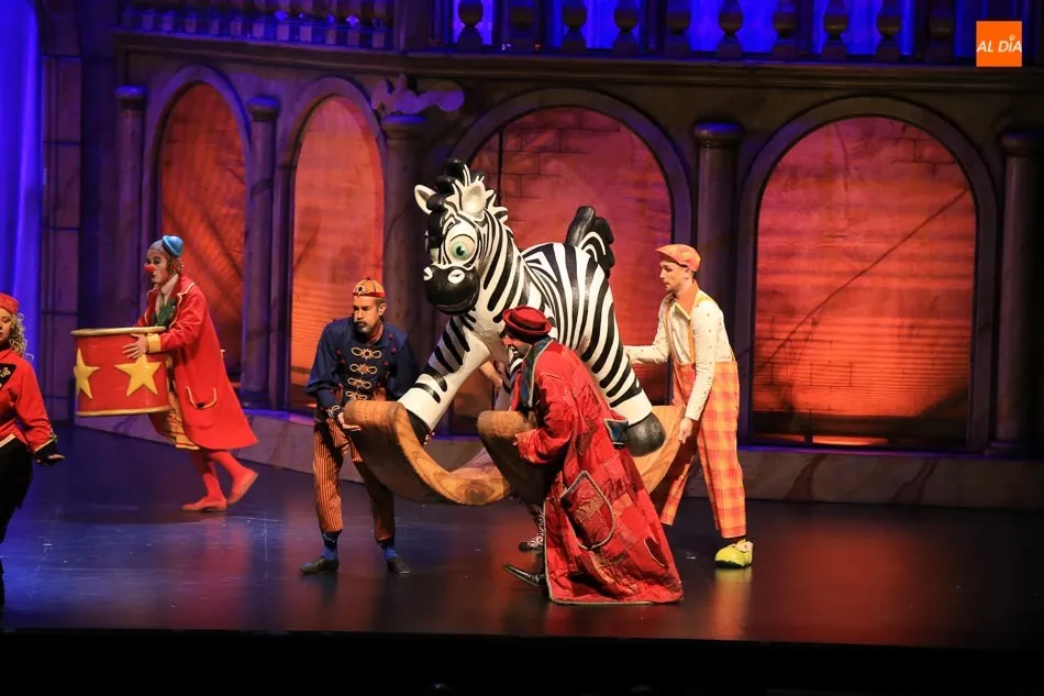 Foto 10 - &lsquo;Galt&uuml;k, un sue&ntilde;o de Navidad&rsquo; vuelve a sorprender con una escenograf&iacute;a &uacute;nica en el CAEM  
