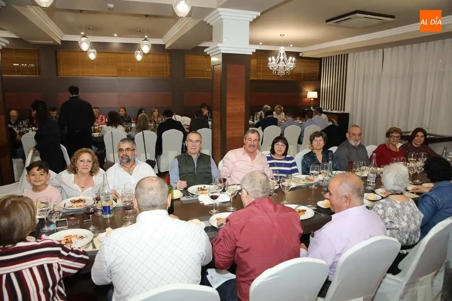 Foto 2 - Los salones del Hall 88 se inundan de cenas familiares para celebrar la llegada de la Navidad  