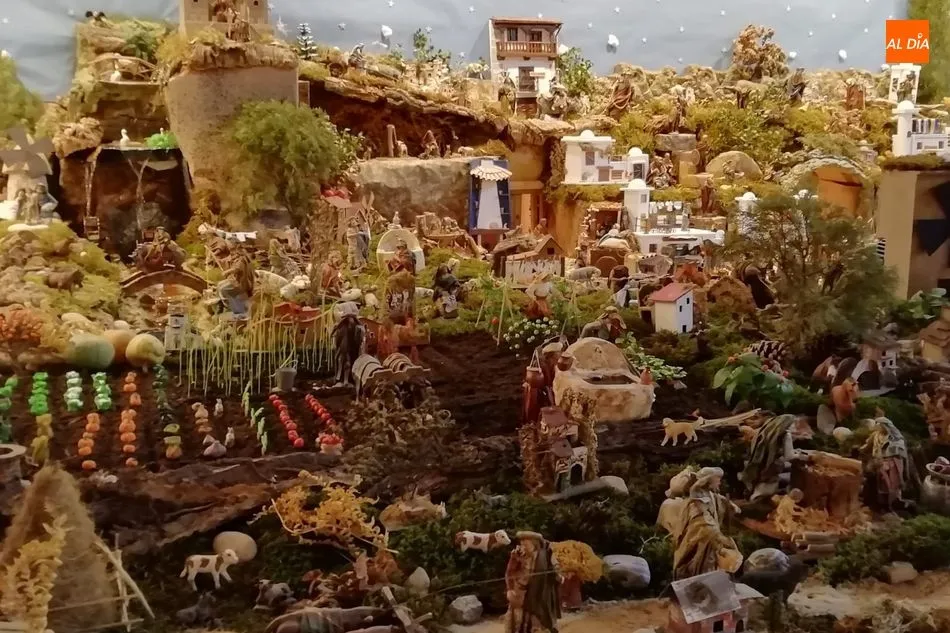 Foto 4 - La exposici&oacute;n de belenes del &Aacute;bside de San Gil acoge un bel&eacute;n viviente en Navidad  