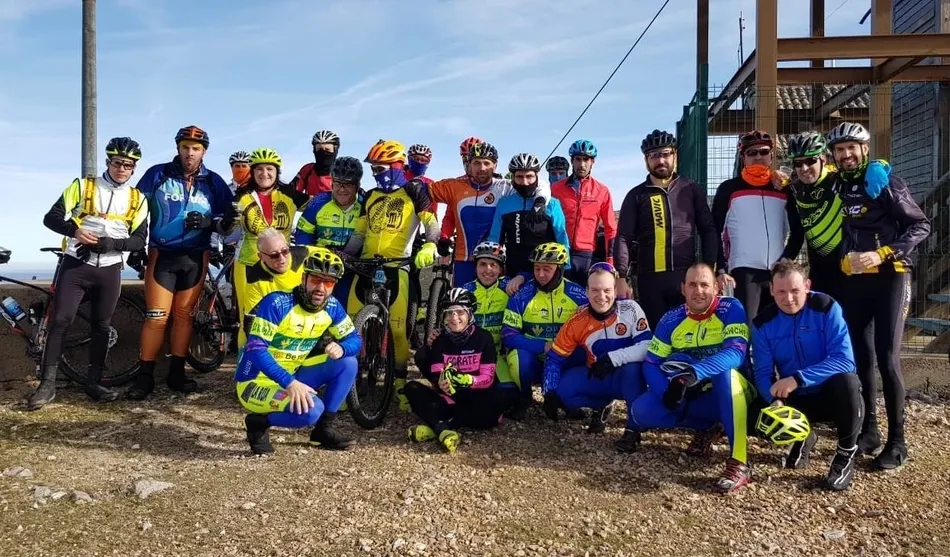 Más de 40 ciclistas toman parte en ‘La Última KDD del año’  