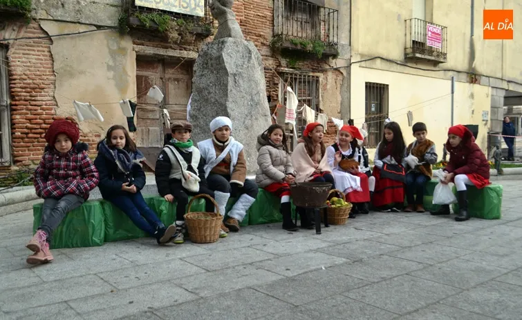 Foto 10 - Los belenes envuelven de Navidad la provincia