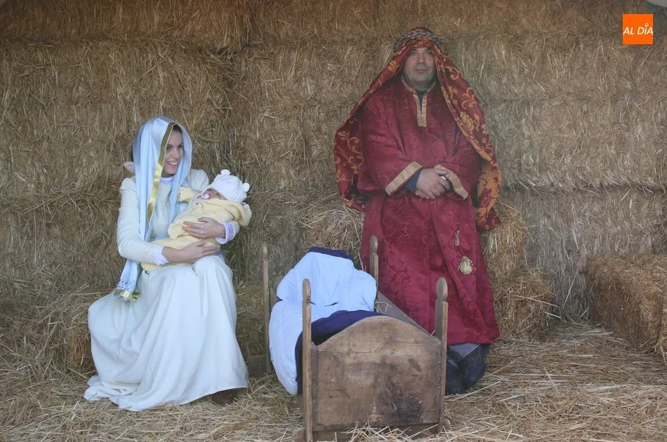 Foto 3 - Los belenes envuelven de Navidad la provincia