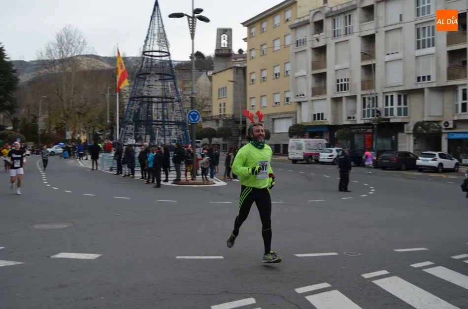 Foto 10 - La Carrera del Pavo vuelve con buen humor a B&eacute;jar  