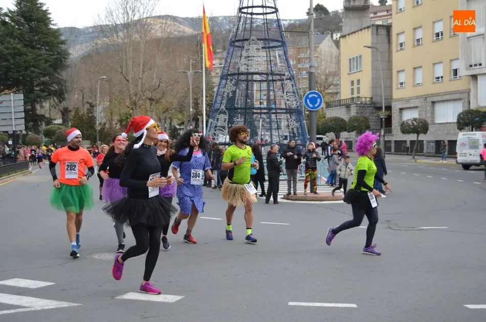 Foto 6 - La Carrera del Pavo vuelve con buen humor a B&eacute;jar  