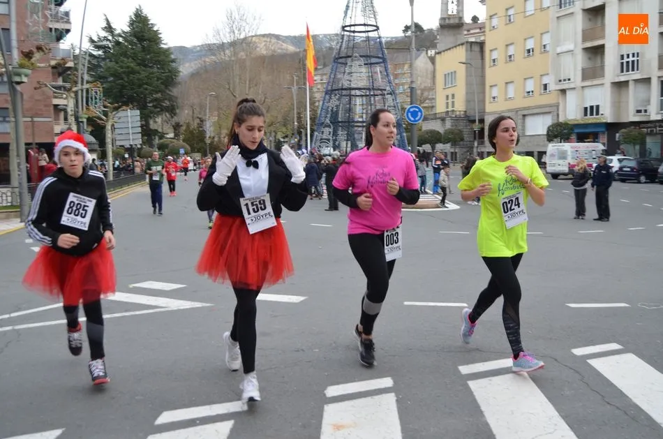 Foto 4 - La Carrera del Pavo vuelve con buen humor a B&eacute;jar  