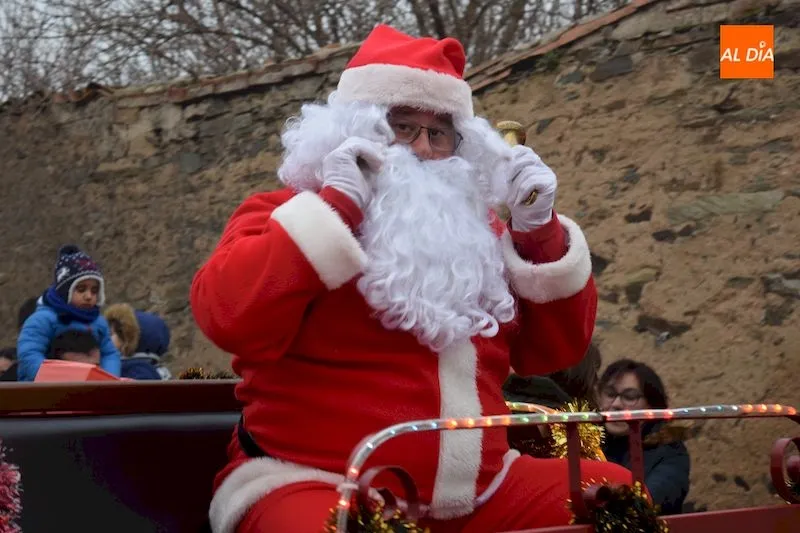 Foto 10 - Pap&aacute; Noel regala una tarde m&aacute;gica a los albenses m&aacute;s peque&ntilde;os