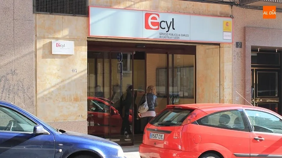 Una de las oficinas del Ecyl en Salamanca