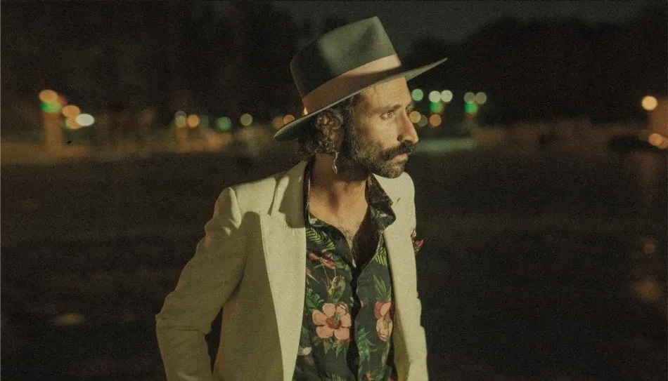 Leiva lleva en la música desde principios de los ’90 pero su carrera en solitario se inicia en 2012