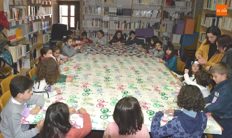 Foto 4 - En marcha la nueva edici&oacute;n de Navidades en la Biblio  
