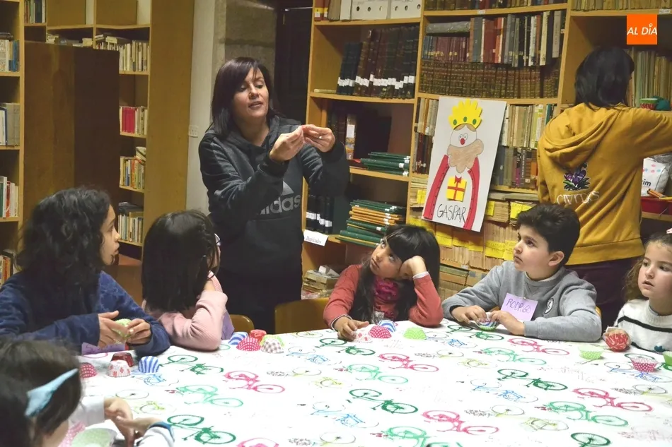 Foto 3 - En marcha la nueva edici&oacute;n de Navidades en la Biblio  