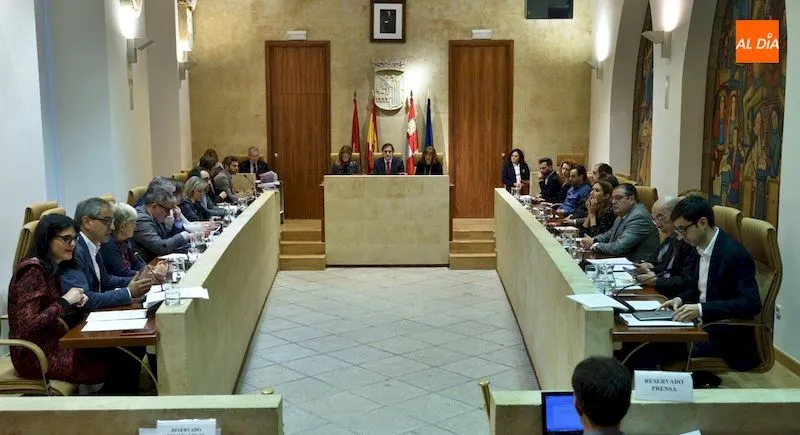 La Comisión de Contratación da el visto bueno a la inclusión de cláusulas sociales en la...