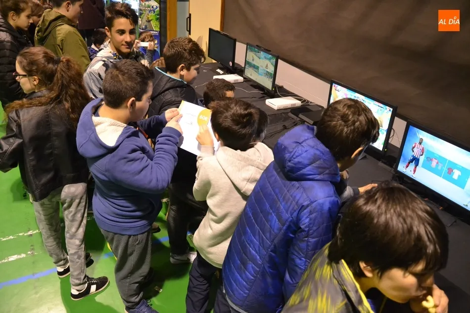 Foto 3 - La entrega de premios pone el broche a la fren&eacute;tica Videogame Party 2018  