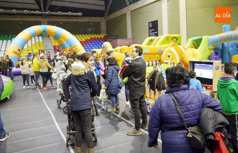 Las Navichulis de Carbajosa encandilan a los más pequeños