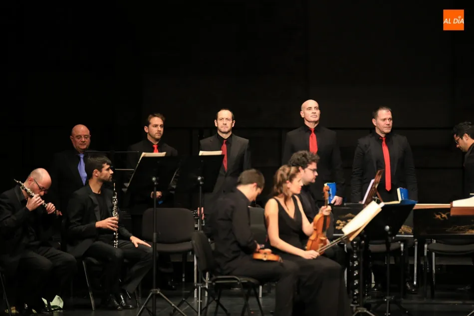 Foto 7 - El Coro Ars Nova interpreta con maestr&iacute;a &lsquo;El Mes&iacute;as&rsquo; de H&auml;ndel
