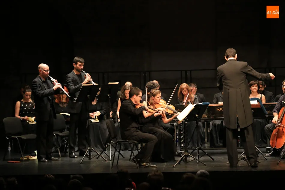 Foto 5 - El Coro Ars Nova interpreta con maestr&iacute;a &lsquo;El Mes&iacute;as&rsquo; de H&auml;ndel